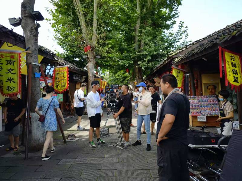 理塘县产品视频拍摄技术升级：AI与三维动画深度融合