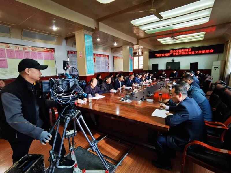 零经验也能拍大片？理塘县产品视频拍摄公司全程代运营托管服务
